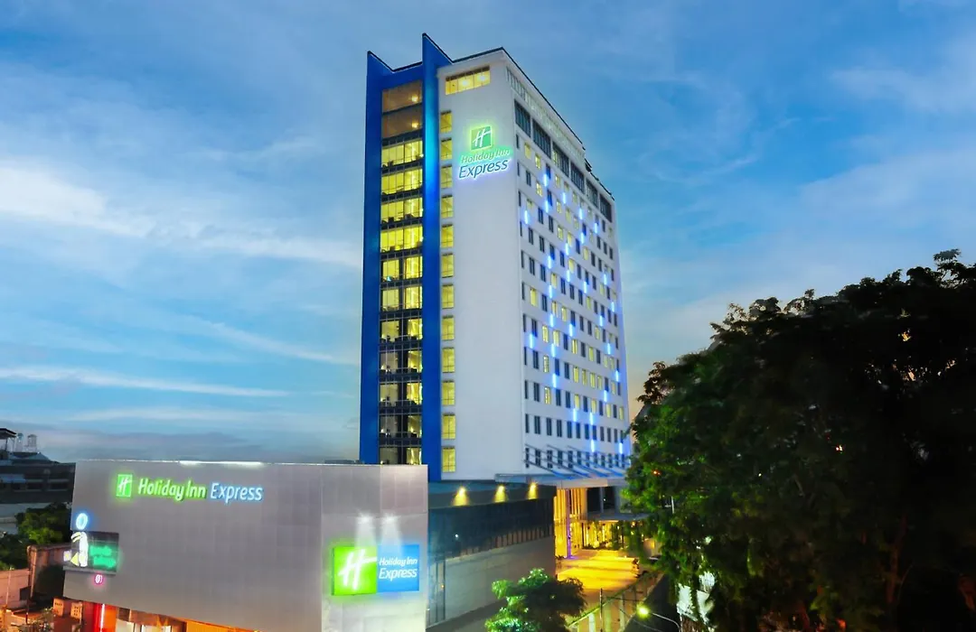 Holiday Inn Express Surabaya Centerpoint By Ihg-1