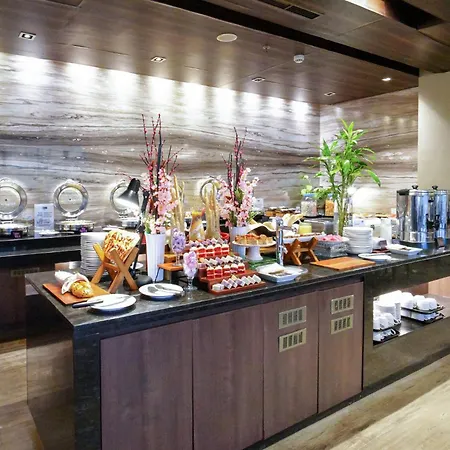 Holiday Inn Express Surabaya Centerpoint By Ihg-3